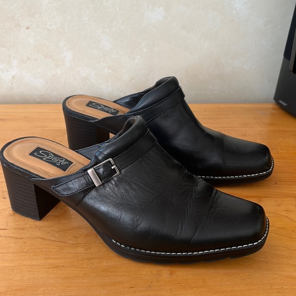 Sporto Shoes - Sporto Tess black leather chunky heel slip ons size 7